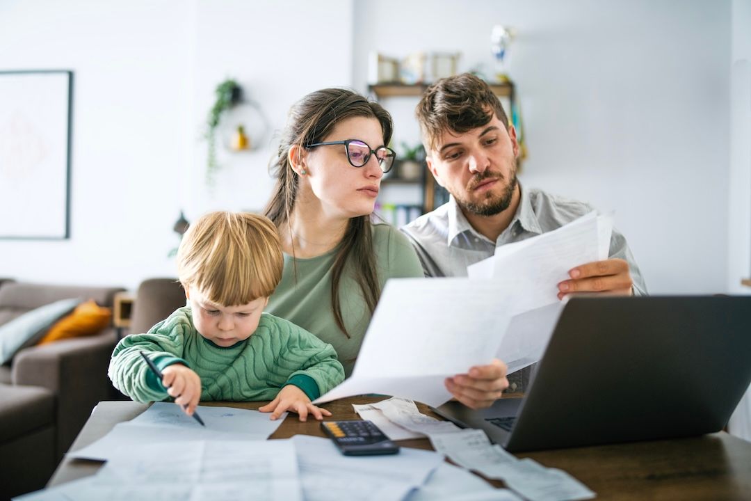 Here's Why You Shouldn't Make Minimum Payments on a $10,000 Credit Card Balance
