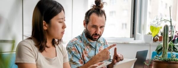 Secured credit card vs Prepaid debit card