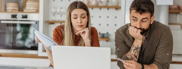 credit-score-vs-credit-report.jpg